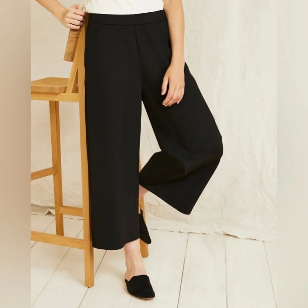 Suzie In The City Black Wide-Leg Pants